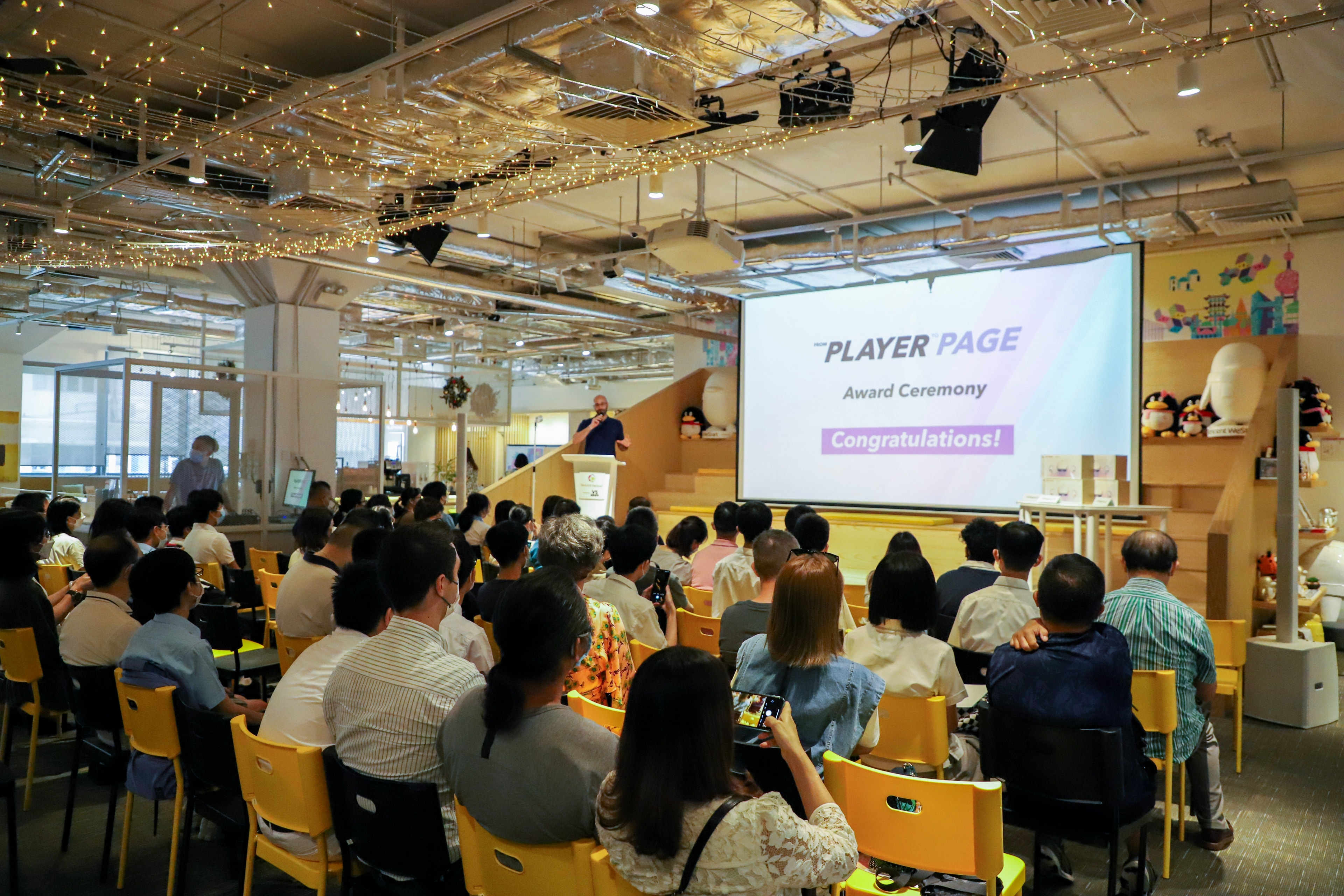 Award ceremony celebration at the 2022 event