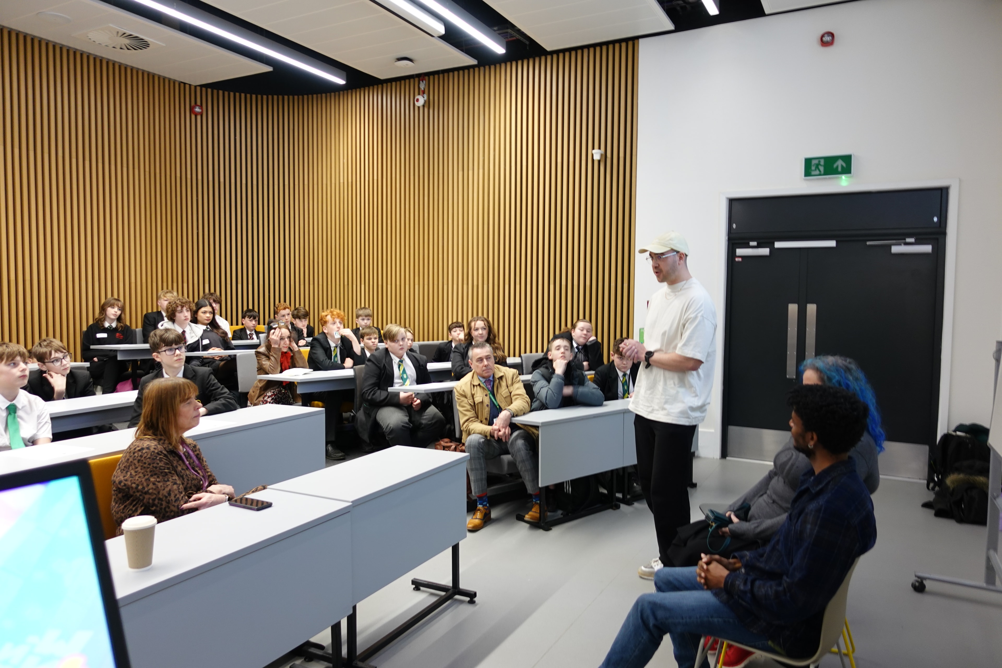 Guest speaker presenting to students